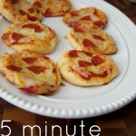 5 Minute Mini Pizzas